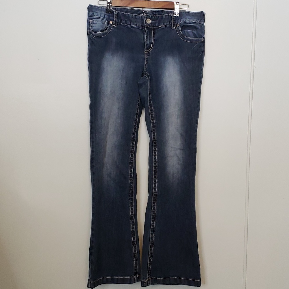 Maurices Bootcut Jeans 11/12 long